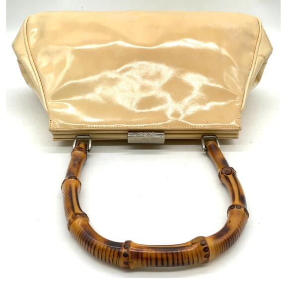 Vintage GUCCI Bamboo Light Beige Patent Leather Top-Handle Handbag - Picture 4 of 16